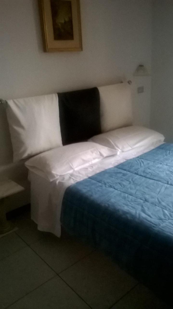 Standard Triple Room Sea View
